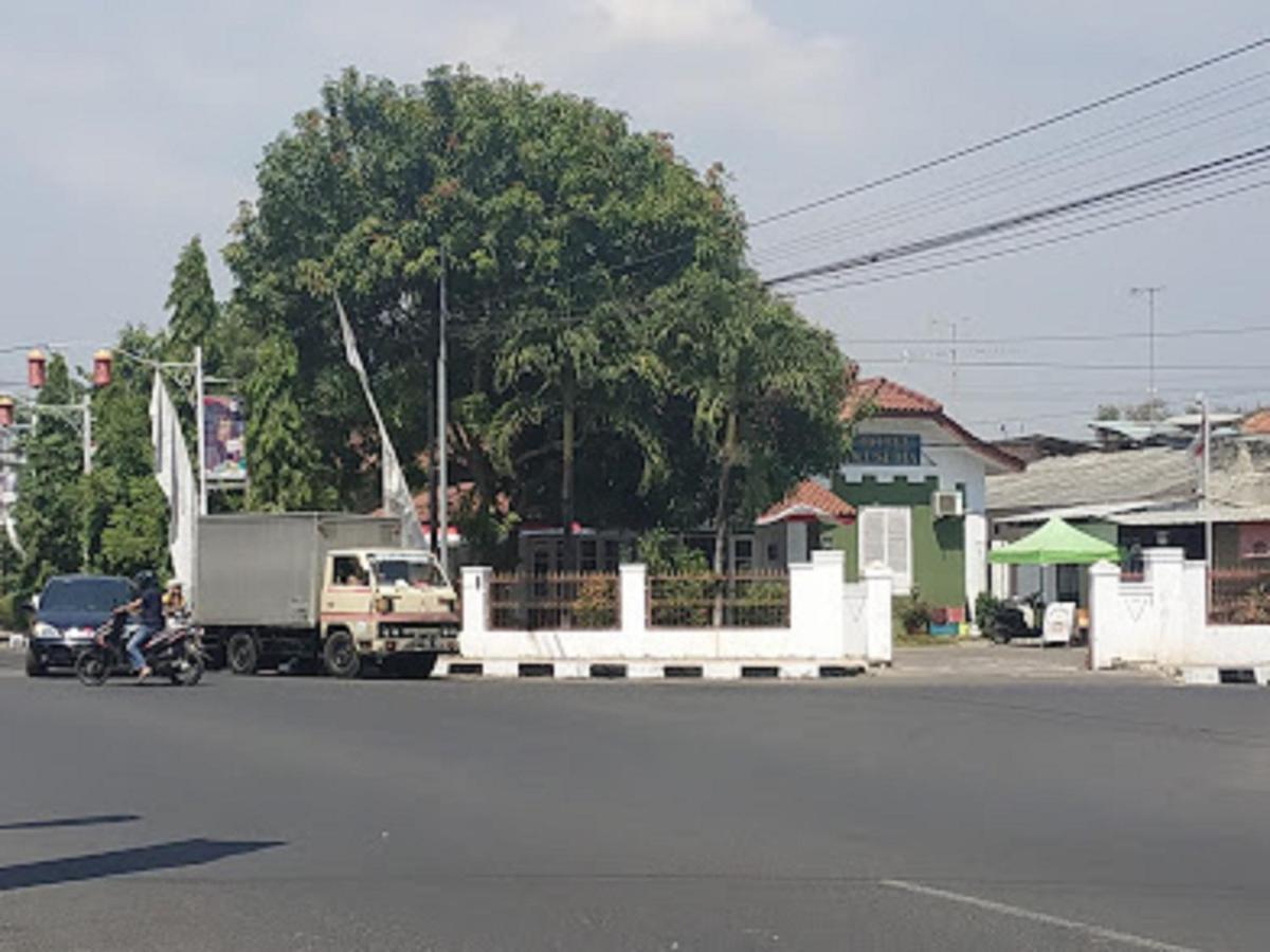 Hotel Oyo 90865 Kusuma