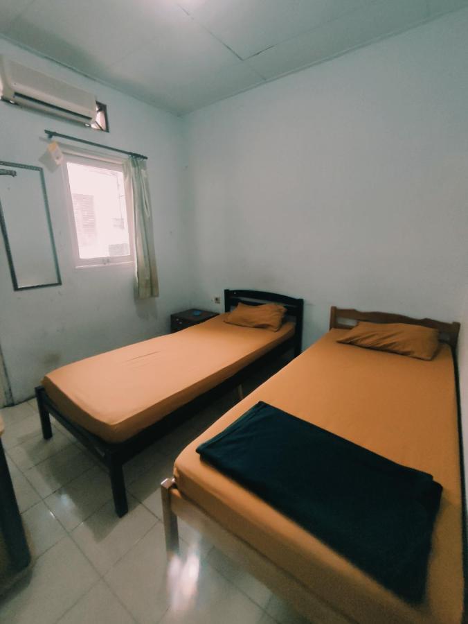 Hotel Oyo 90865 Kusuma Purwakarta